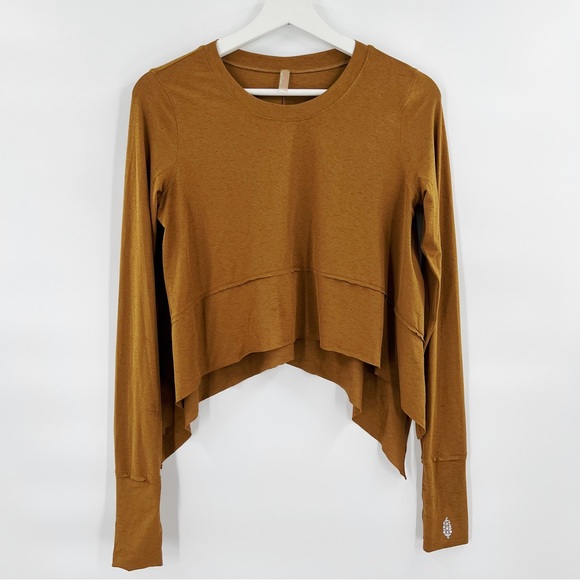 Free People Tops - Free People Movement cropped long sleeve top
